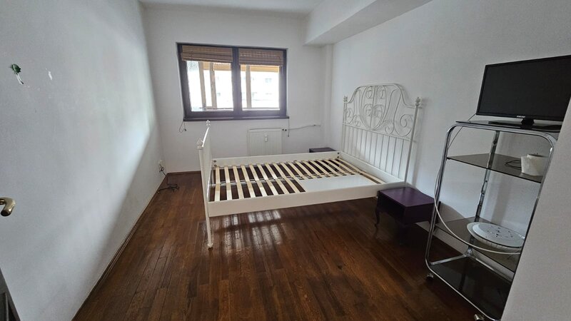 Iancului, 2 minute metrou, stradal, 103mp, mutare imediata, discutabil